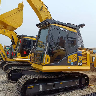 Использованный экскаватор Komatsu PC130 в Шанхае мощностью 13 тонн и в хорошем состоянии