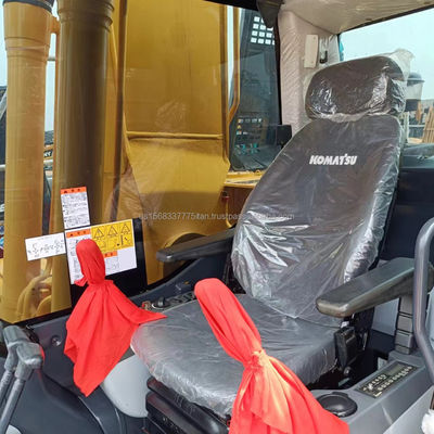 В Японии используется экскаватор Komatsu PC220 вместимостью 1,2 м3 и рабочим временем 0-2000 часов