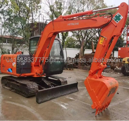 Использованный экскаватор Hitachi ZX60 с оригинальным гидравлическим клапаном и массой 7000 кг