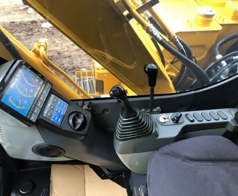 Komatsu PC70 7T Использованный экскаватор с емкостью 0.2M3 и хорошим состоянием