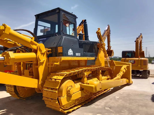 Магазины строительных материалов использовали бульдозер Shantui SD 32 с оригинальным гидравлическим насосом