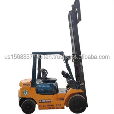 Погрузчик Toyota FD50 с мощностью 45 кВт и весом 4500 кг
