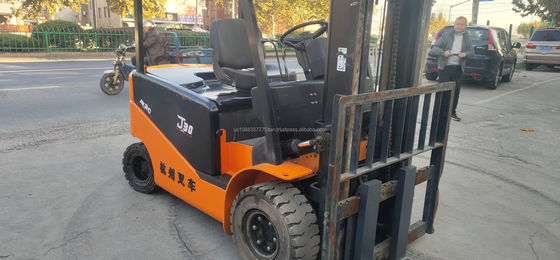 Hangzhou J30 используемая машина для погрузчиков с отличными характеристиками и весом 3000 кг