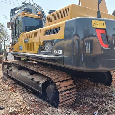 Использованный экскаватор Volvo EC480 мощностью 225 кВт и емкостью 2,2 м3 в хорошем состоянии