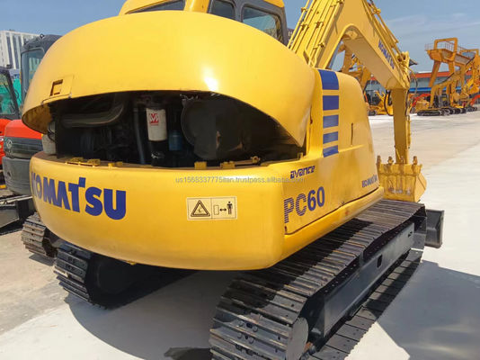 Komatsu PC60 Использованная экскаваторная погрузка 6000 кг Машина Вес оригинальный гидравлический цилиндр