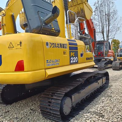 22 тонны рабочего веса Komatsu PC220 Подержанное строительное оборудование на рынке
