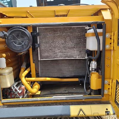 Sany SY135C небольшой используемый экскаватор 0.6M3 емкость ведра и 73кВт мощности для строительства