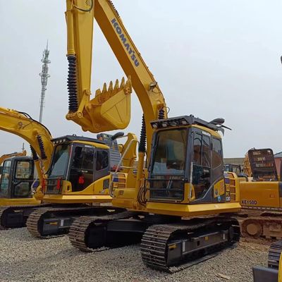 Экскаватор Komatsu PC130 с оригинальным гидравлическим цилиндром и хорошим рабочим состоянием