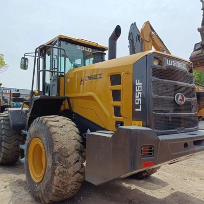 Оригинальный двигатель Вэйчая использовался на погрузчике Lingong 956F в отличном состоянии и многофункциональный