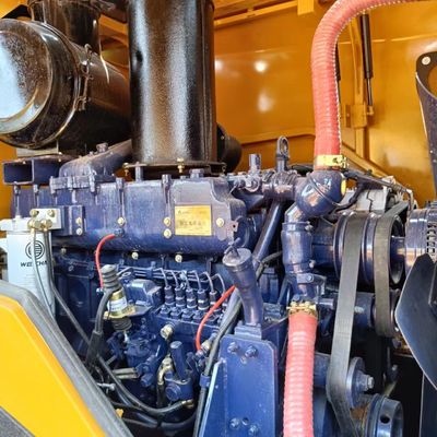 Оригинальный двигатель Вэйчая использовался на погрузчике Lingong 956F в отличном состоянии и многофункциональный
