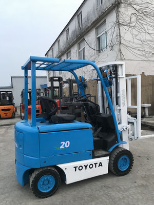 Подержанный вилочный погрузчик Toyota 2 тонны и доступный для Вашего склада