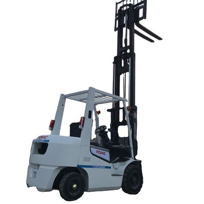 Япония TCM Forklift Manufacture 2,5-тонные подержанные вилочные погрузчики с оригинальным гидравлическим клапаном