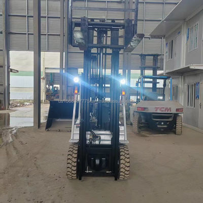 Япония TCM Fork Lift Manufacture 2016 год 45 кВ 99% TCM YGB 3 тонны Подержанные вилочные погрузчики