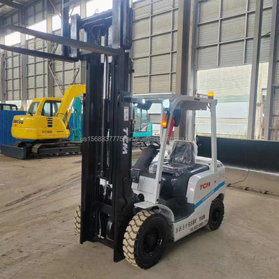 Япония TCM Fork Lift Manufacture 2016 год 45 кВ 99% TCM YGB 3 тонны Подержанные вилочные погрузчики