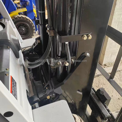 Япония TCM Fork Lift Manufacture 2016 год 45 кВ 99% TCM YGB 3 тонны Подержанные вилочные погрузчики