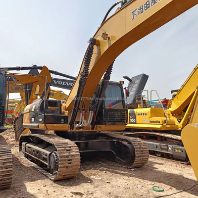 Большой строительный экскаватор Cat 336D с емкостью 2,27 м3 и мощностью 324 кВт