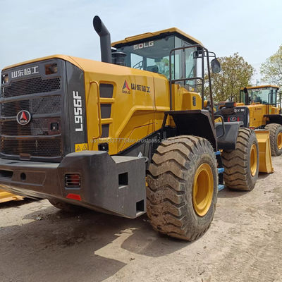 Сделано SDLG 956F Использованный погрузчик 2016 года и отличная производительность для строительного оборудования