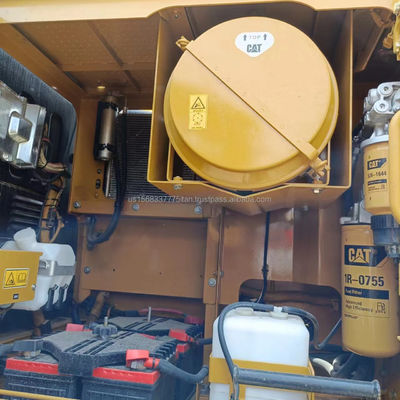 Использованный экскаватор Caterpillar CAT 349 с вместимостью в ведро 1,8 м3 и низкими рабочими часами