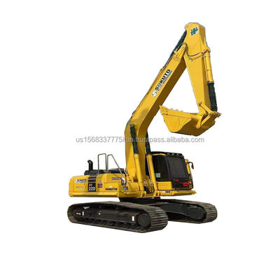 Япония использует экскаватор Komatsu PC220 с оригинальным гидравлическим насосом и мощностью 22 тонны