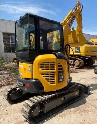 3000 кг. Подержанный экскаватор Komatsu PC30 с оригинальным клапаном в хорошем состоянии.