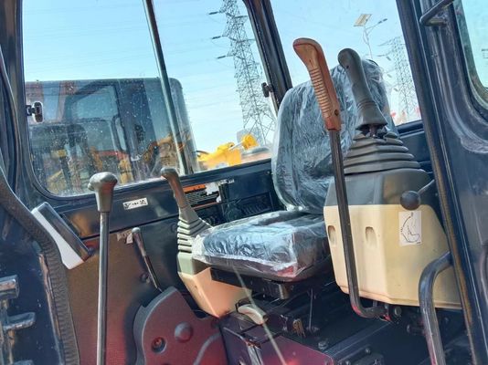 CAT305.5E2 экскаватор и доступный в 2016 году с массой машины 5500 кг