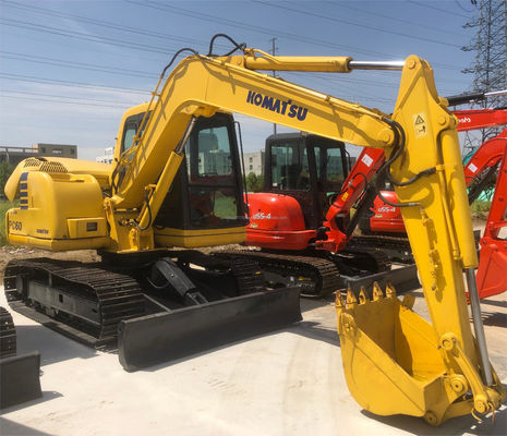 6 тонн Komatsu PC60 Подержанный экскаватор с оригинальным гидравлическим клапаном и низким рабочим временем